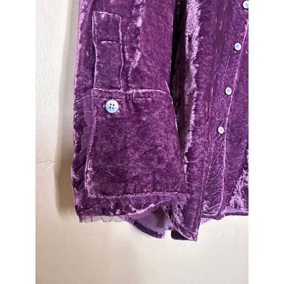 J.Jill Plum Velvet Long Sleeve Shirt Dainty Lace Trim Accent MEDIUM - Picture 2 of 6
